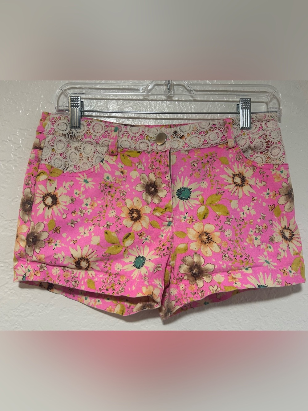 Love Riche Pink Floral High-Waist Lace Trim Shorts